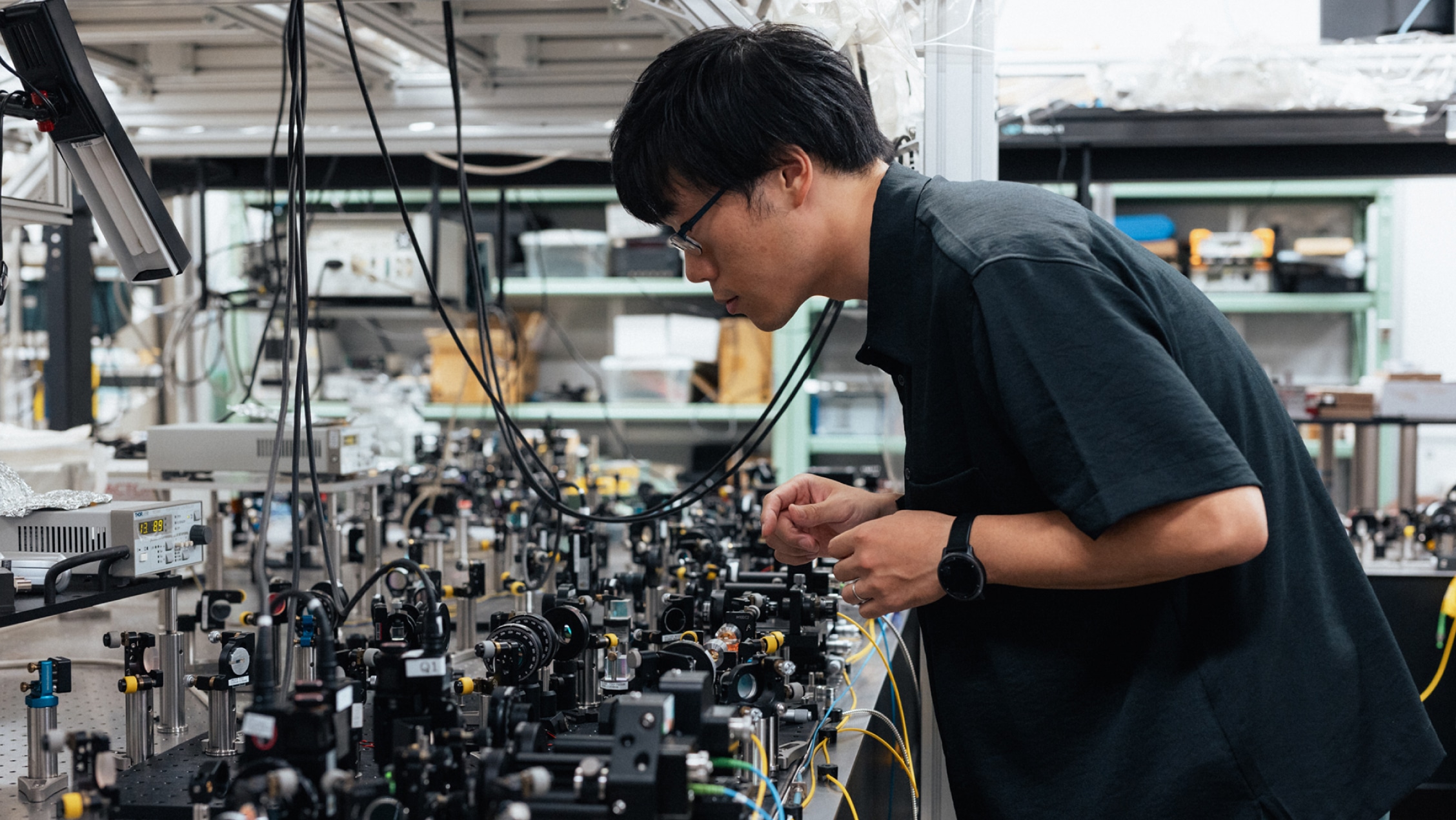 NICT 研究職 逵本 吉朗