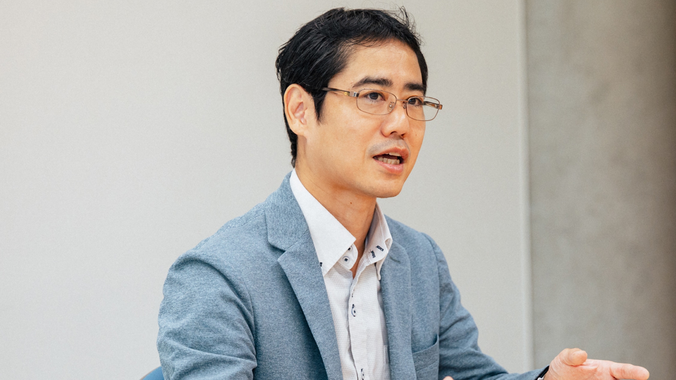 NICT 研究職 宮地 利幸