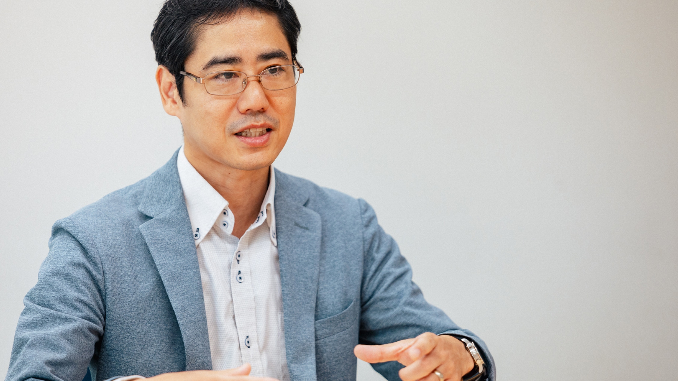 NICT 研究職 宮地 利幸