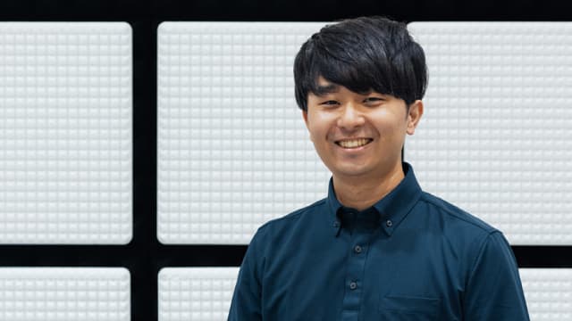 テニュアトラック研究員 渡邊 航