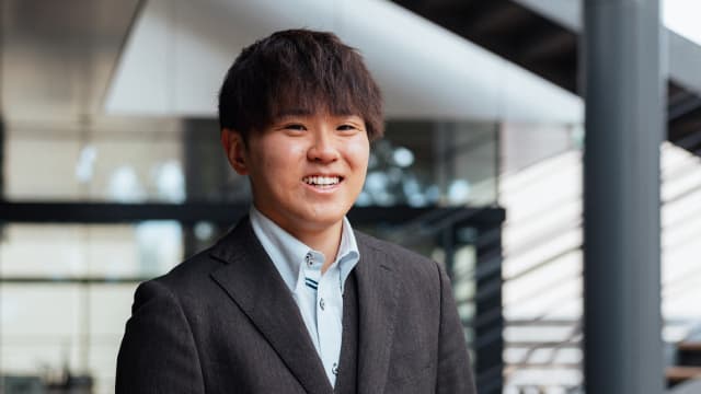 総合職 赤澤 直樹