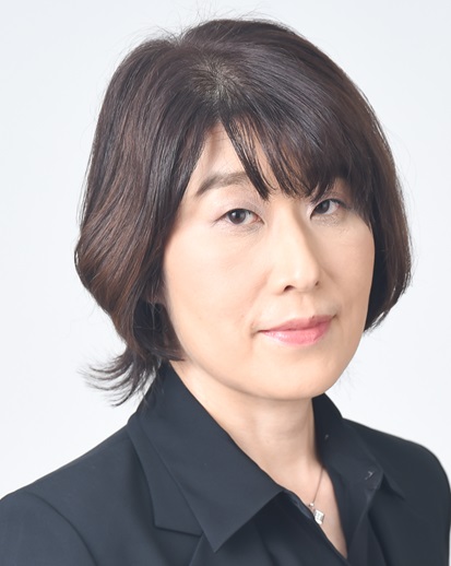 板谷　聡子
