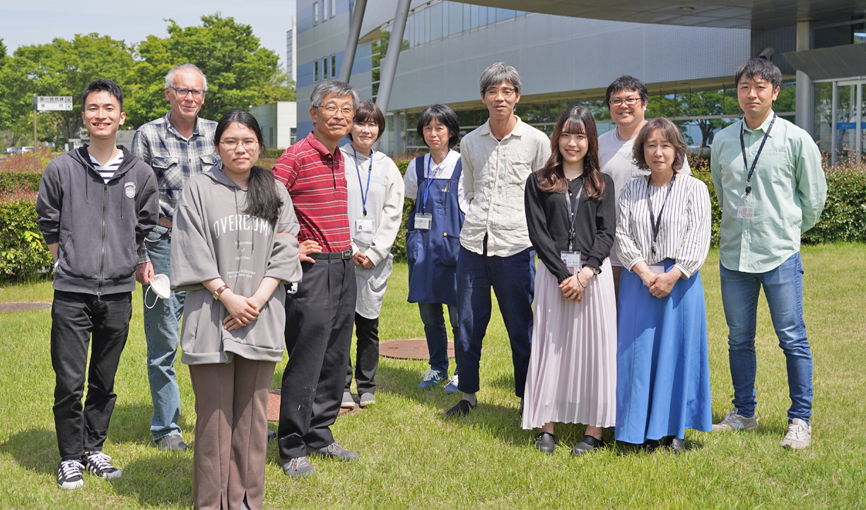 lab_member